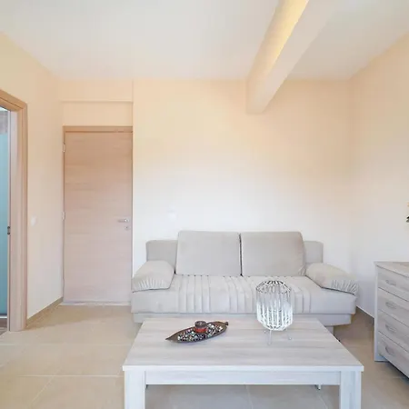 Theodore Appartement *