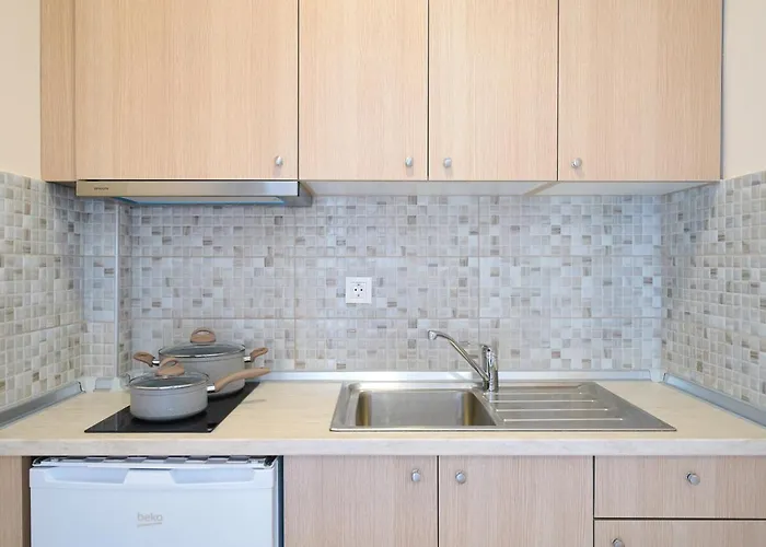 Theodore Lägenhet *